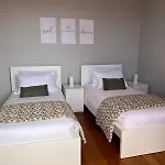 Nyaraló Spring House Al