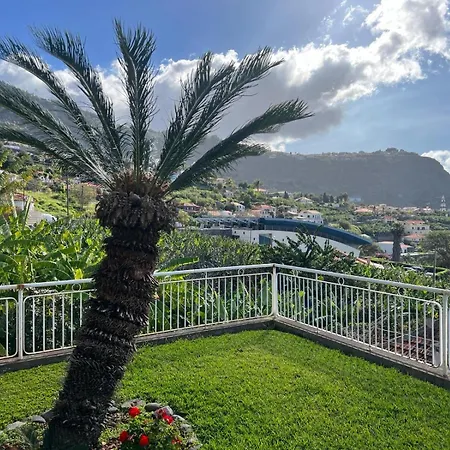 Сasa de vacaciones Spring House Al Arco da Calheta (Madeira)