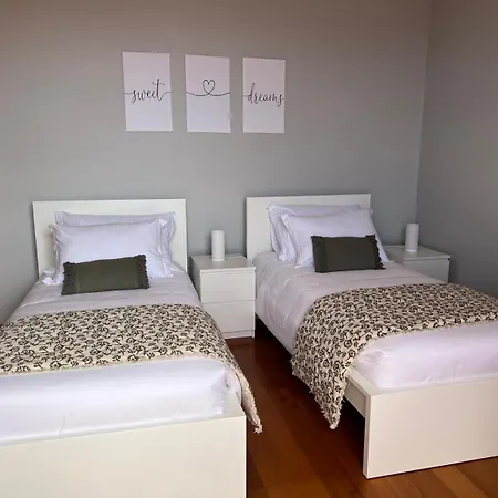 Сasa de vacaciones Spring House Al
