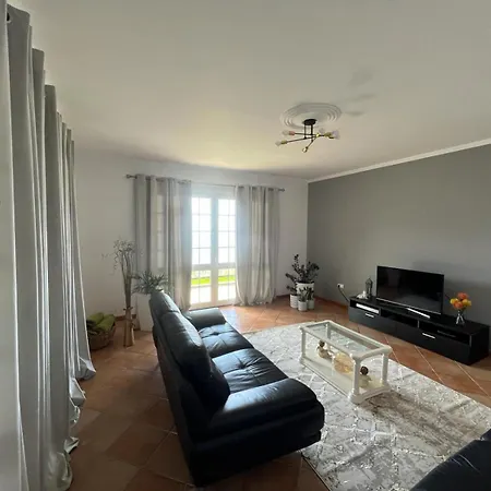 Spring House Al بيت للعطل *