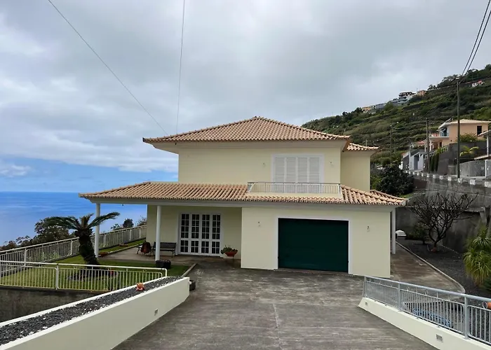 Holiday home Spring House Al